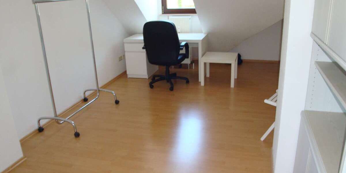 Etagenwohnung Bayreuth Birken - 2 Zimmer, 36 m&sup2;, 460&euro; | Angebot:26236516