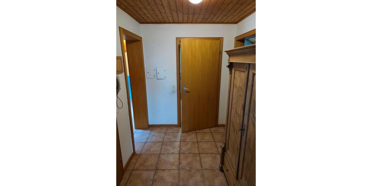 Dachgeschoßwohnung Kulmbach Blaich - 2.5 Zimmer, 75 m&sup2;, 139.000&euro; | Angebot:26977851
