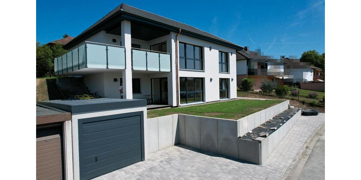 Einfamilienhaus Himmelkron - 8 Zimmer, 210 m&sup2;, 875.000&euro; | Angebot:27162509