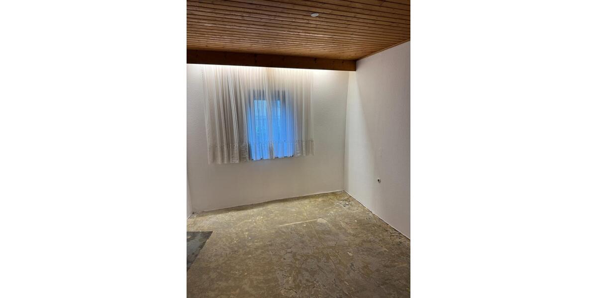 Erdgeschoßwohnung Pegnitz - 2 Zimmer, 114 m&sup2;, 850&euro; | Angebot:25872224