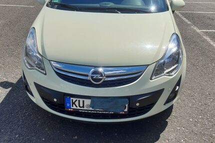 Opel Corsa 54.000 km 5.200 &euro; Ködnitz 95361
