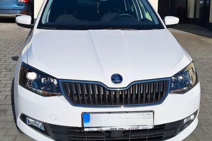 Skoda Fabia 86.400 km 11.500 &euro; Pottenstein 91278