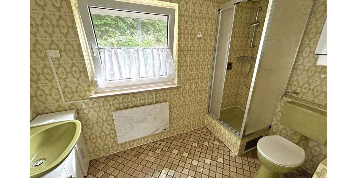 Mehrfamilienhaus, Wohnhaus Kulmbach Petzmannsberg - 8 Zimmer, 160 m&sup2;, 139.000&euro; | Angebot:25707331