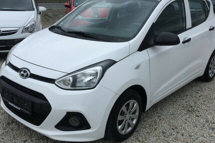 Hyundai i10 Klima,8 Fach Bereift ! 120.000 km 4.950 &euro; Himmelkron 95502