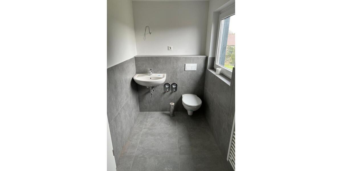 Einfamilienhaus Neuenmarkt - 4 Zimmer, 140 m&sup2;, 500.000&euro; | Angebot:27166203