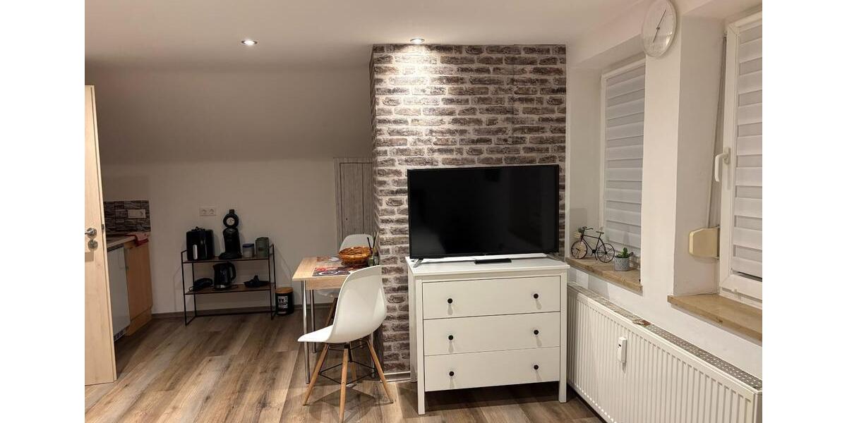 Dachgeschoßwohnung Bayreuth Altstadt - 1 Zimmer, 25 m&sup2;, 30&euro; | Angebot:25793627