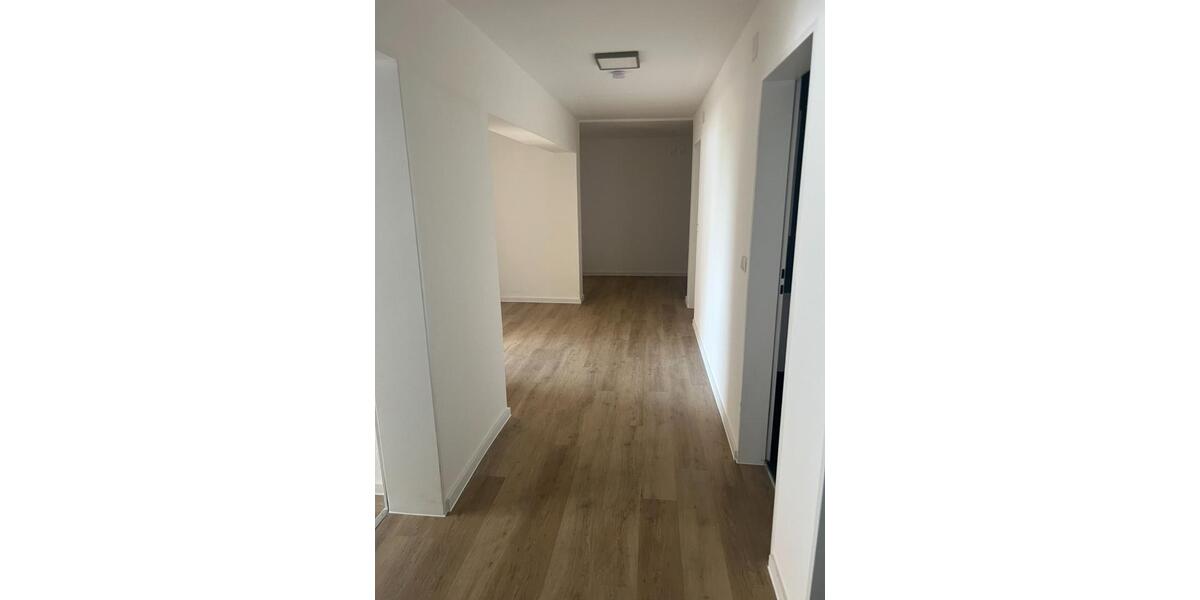 Etagenwohnung Bayreuth City - 1 Zimmer, 16 m&sup2;, 330&euro; | Angebot:25614040