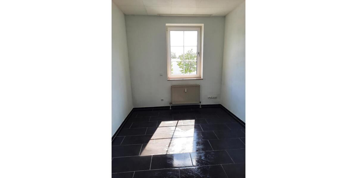 Etagenwohnung Bayreuth Altstadt - 1 Zimmer, 19 m&sup2;, 350&euro; | Angebot:26639962