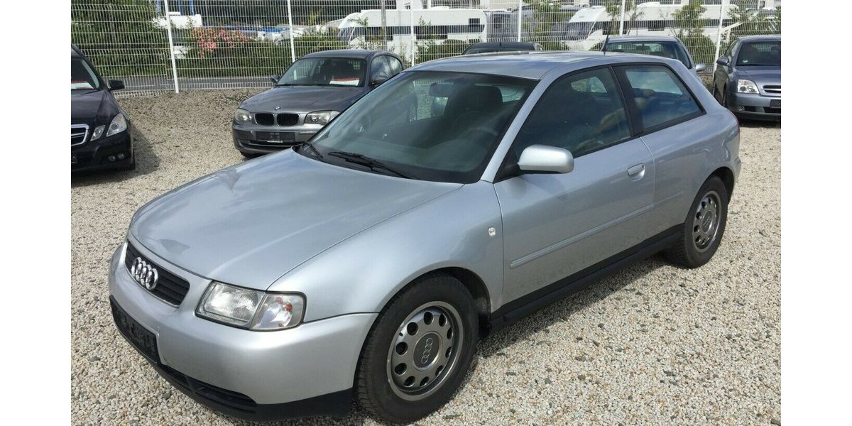 Audi A3 1.6 Ambiente! 332.000 km 650 &euro; Himmelkron 95502