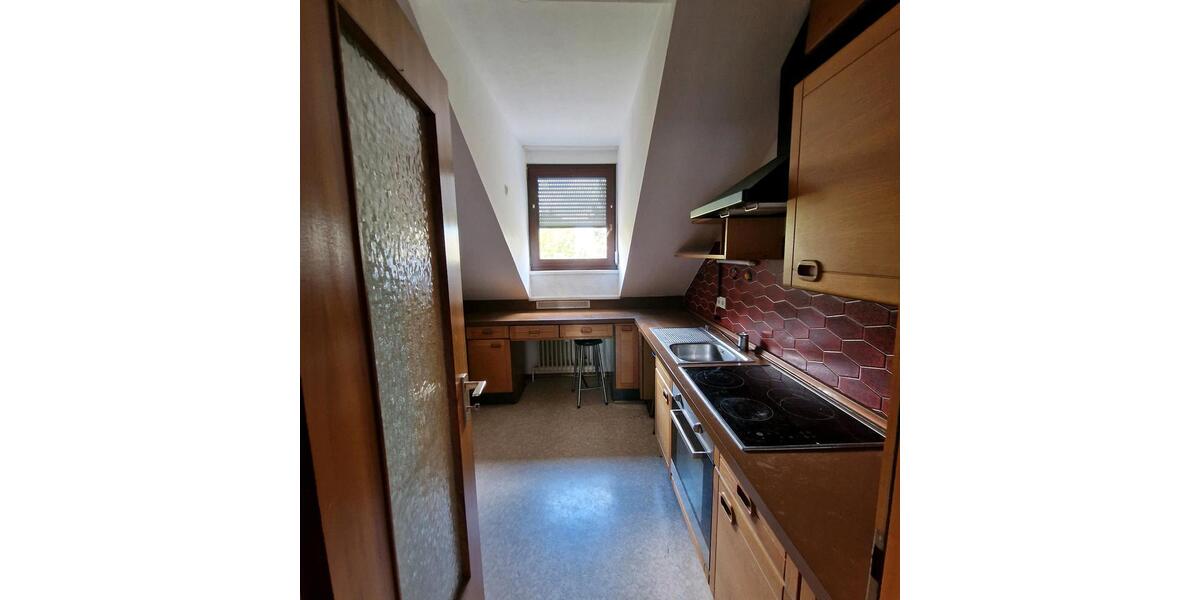 Dachgeschoßwohnung Bayreuth Altstadt - 2 Zimmer, 70 m&sup2;, 668&euro; | Angebot:26652017