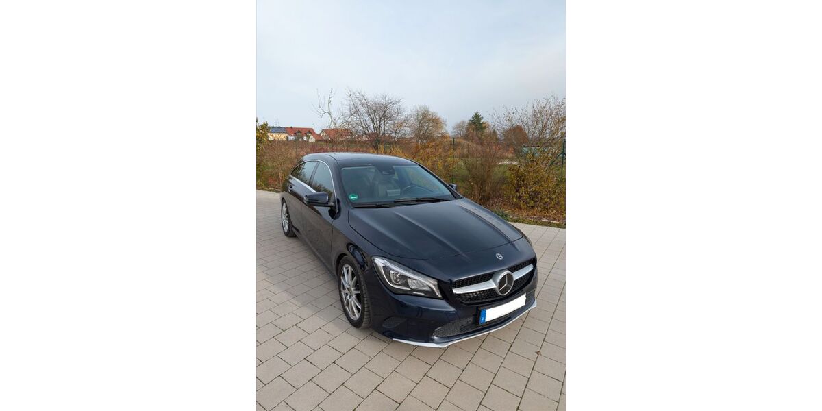 Mercedes-Benz CLA 220 Shooting Brake 215.000 km 13.499 &euro; Speichersdorf 95469
