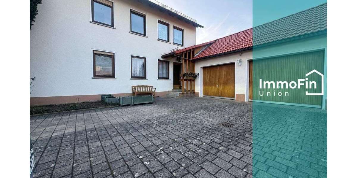 Etagenwohnung Neuenmarkt - 3.5 Zimmer, 83 m&sup2;, 740&euro; | Angebot:25170379