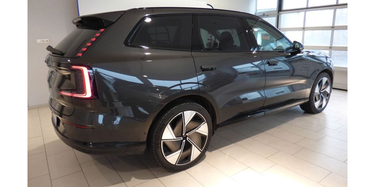 Volvo EX90 3.000 km 92.999 &euro; Ahorntal 95491