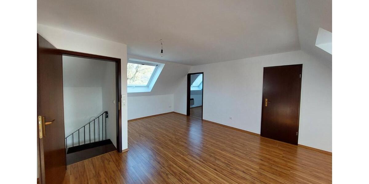 Maisonettenwohnung Kulmbach Blaich - 2.5 Zimmer, 90 m&sup2;, 580&euro; | Angebot:26035505