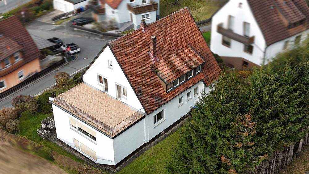 Mehrfamilienhaus, Wohnhaus Wirsberg - 7 Zimmer, 220 m&sup2;, 219.000&euro; | Angebot:25746571