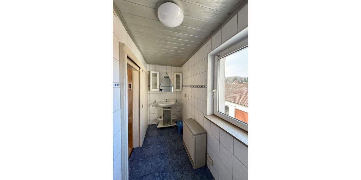 Einfamilienhaus Gößweinstein - 6 Zimmer, 126 m&sup2;, 99.000&euro; | Angebot:25906559