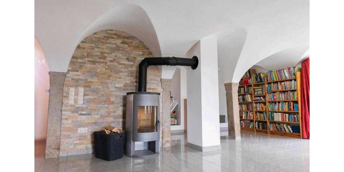 Mehrfamilienhaus, Wohnhaus Stammbach - 11 Zimmer, 260 m&sup2;, 1.250.000&euro; | Angebot:24284594