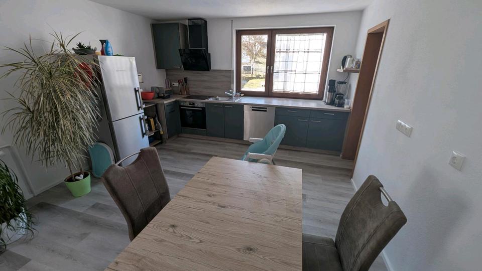 Erdgeschoßwohnung Kulmbach Blaich - 3 Zimmer, 95 m&sup2;, 900&euro; | Angebot:25934648