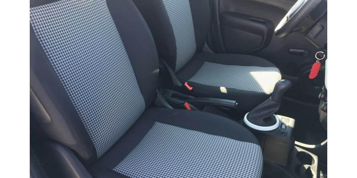 Renault Twingo 4 Türig,8 Fach Bereift,1 Hand! 87.000 km 6.500 &euro; Himmelkron 95502