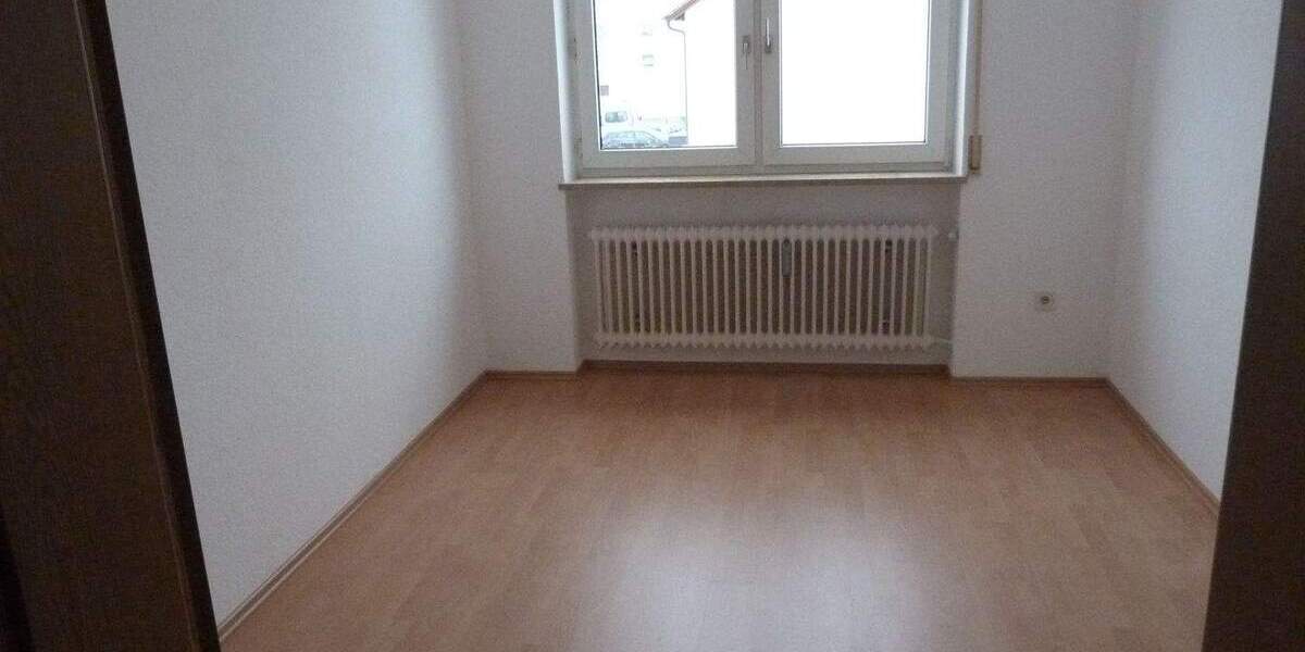 Etagenwohnung Gefrees Böseneck - 2 Zimmer, 63 m&sup2;, 480&euro; | Angebot:25697416