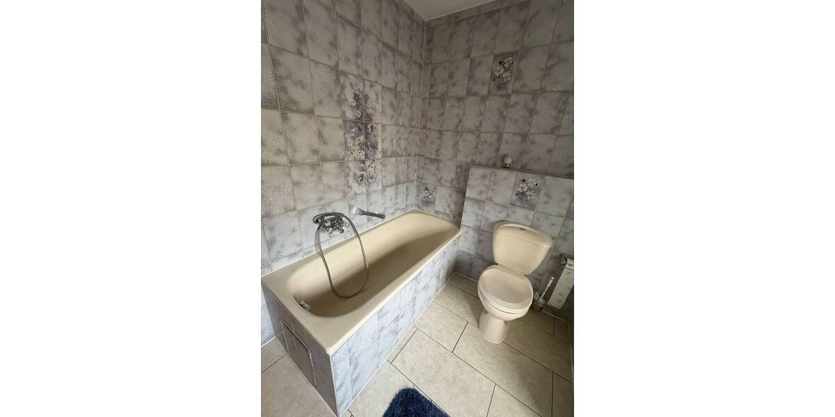 Mehrfamilienhaus, Wohnhaus Bayreuth Laineck - 6 Zimmer, 139 m&sup2;, 430.000&euro; | Angebot:26658513