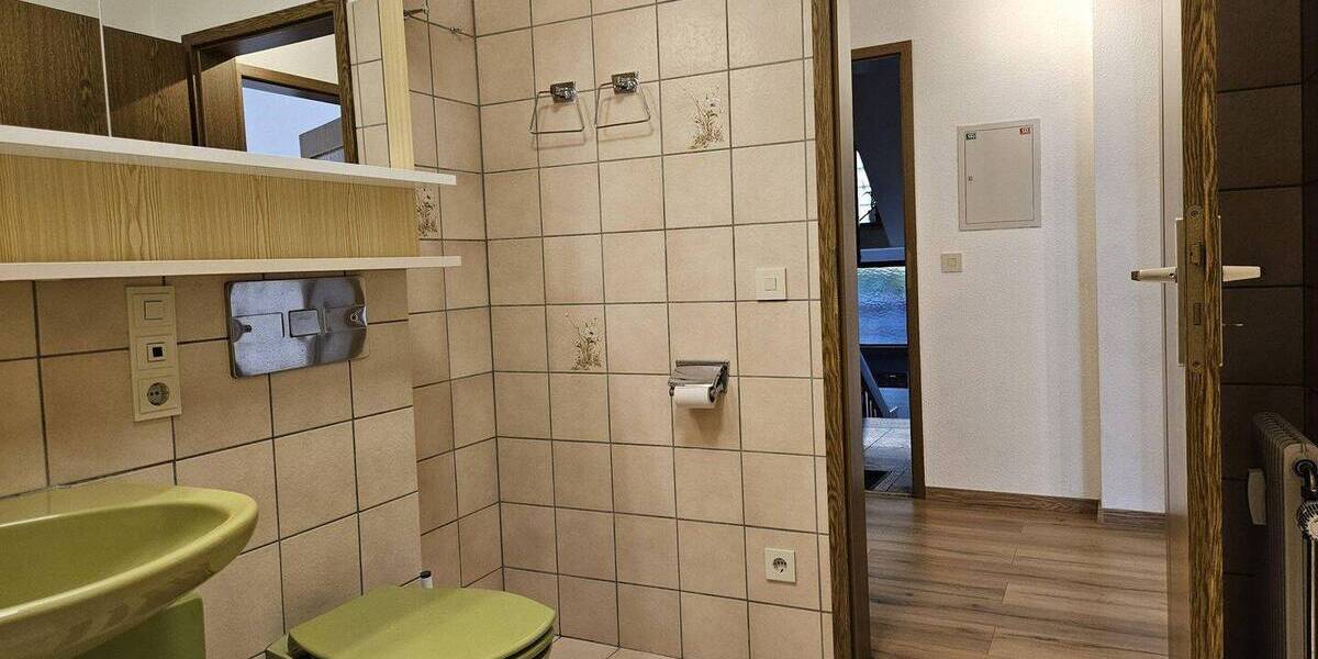 Etagenwohnung Bad Berneck - 1 Zimmer, 42 m&sup2;, 370&euro; | Angebot:26290263
