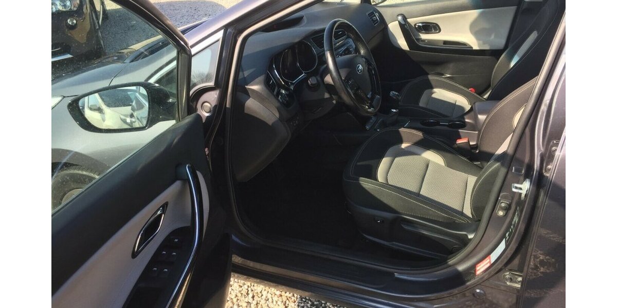 Kia ceed Edition, Temp,Klimaaut., Sitzheiz.usw.! 138.000 km 6.500 &euro; Himmelkron 95502