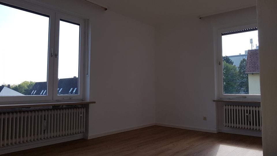 Etagenwohnung Bayreuth Meyernberg - 4 Zimmer, 104 m&sup2;, 1.100&euro; | Angebot:25177363