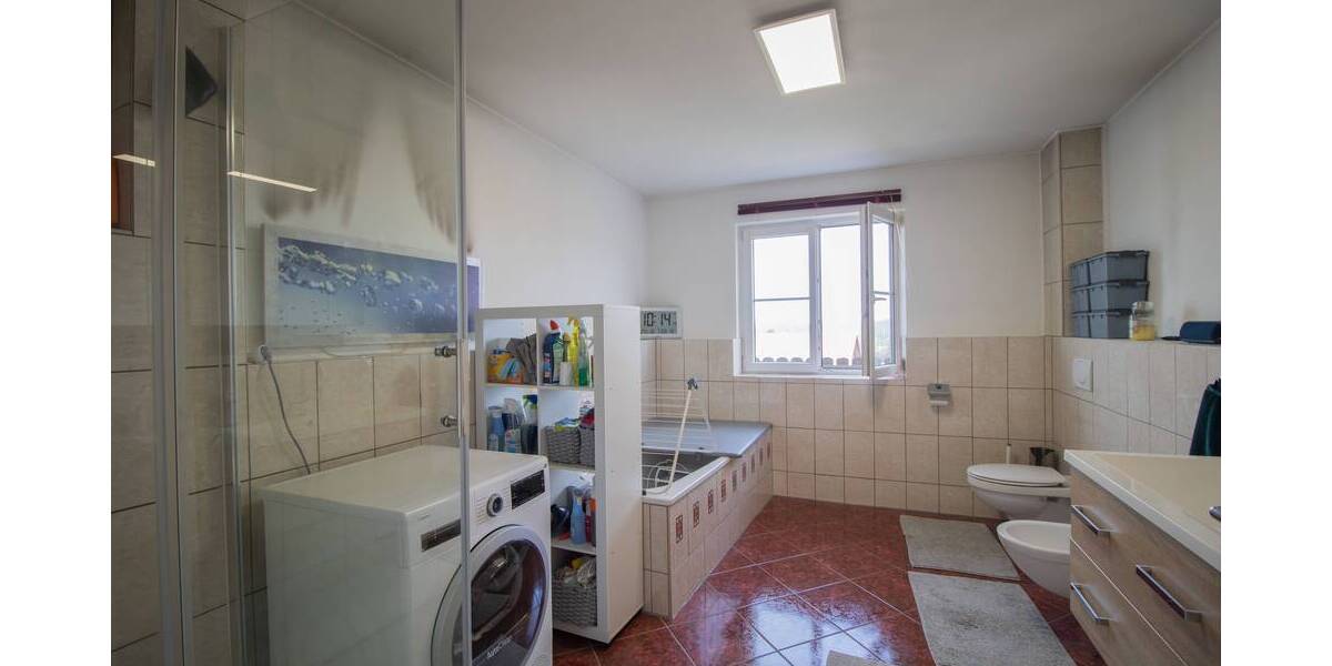 Mehrfamilienhaus, Wohnhaus Bischofsgrün - 1 Zimmer, 350 m&sup2;, 379.000&euro; | Angebot:25728886