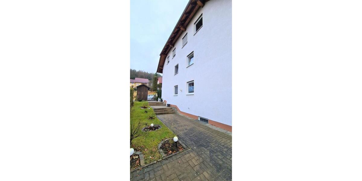 Dachgeschoßwohnung Weismain - 4 Zimmer, 88 m&sup2;, 205.000&euro; | Angebot:24733892