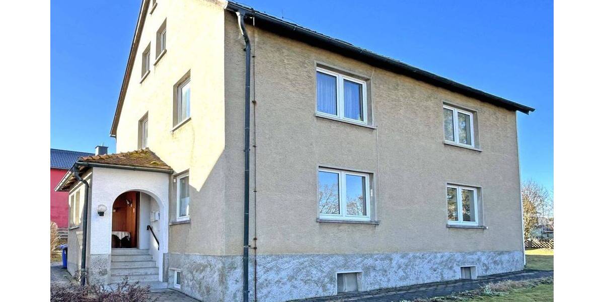 Mehrfamilienhaus, Wohnhaus Marktleugast - 6 Zimmer, 157 m&sup2;, 119.000&euro; | Angebot:26161307