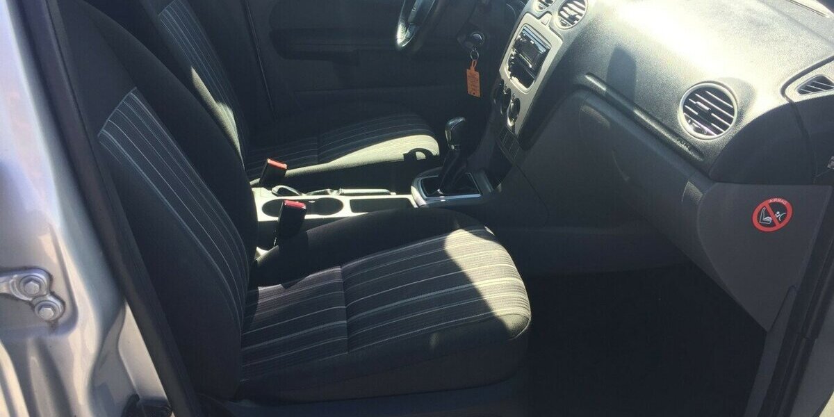 Ford Focus Kombi,Amb.,Klima,Tempom.,Alu ! 143.000 km 3.999 &euro; Himmelkron 95502