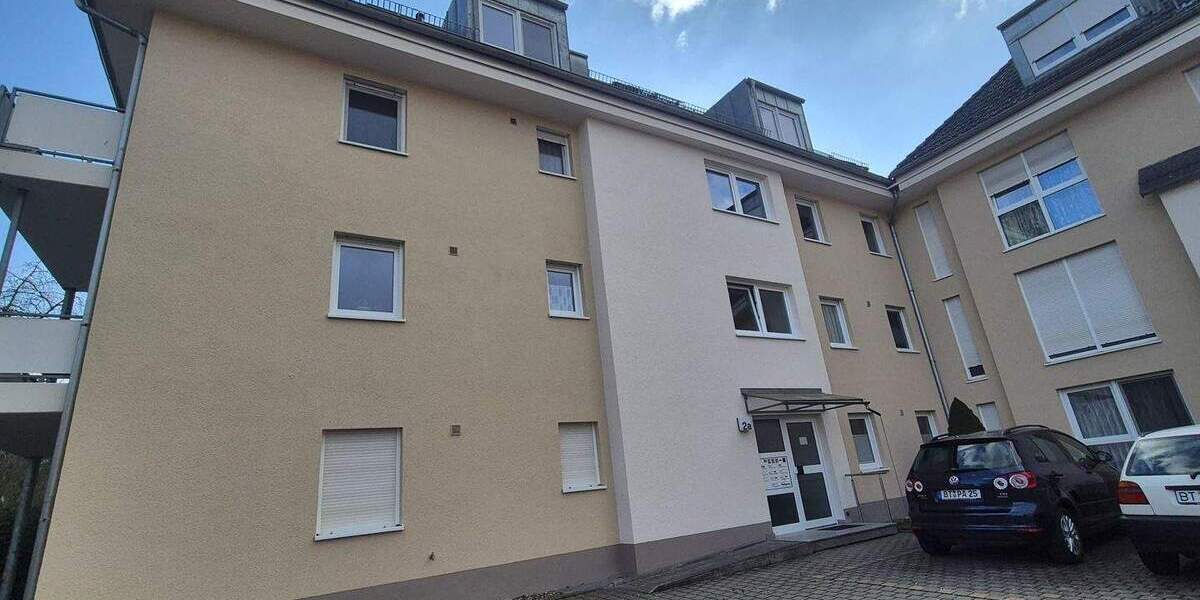 Etagenwohnung Bayreuth Altstadt - 4 Zimmer, 93 m&sup2;, 339.000&euro; | Angebot:25820644