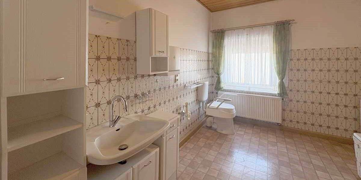 Doppelhaushälfte Mehlmeisel - 3 Zimmer, 93 m&sup2;, 93.000&euro; | Angebot:25736641