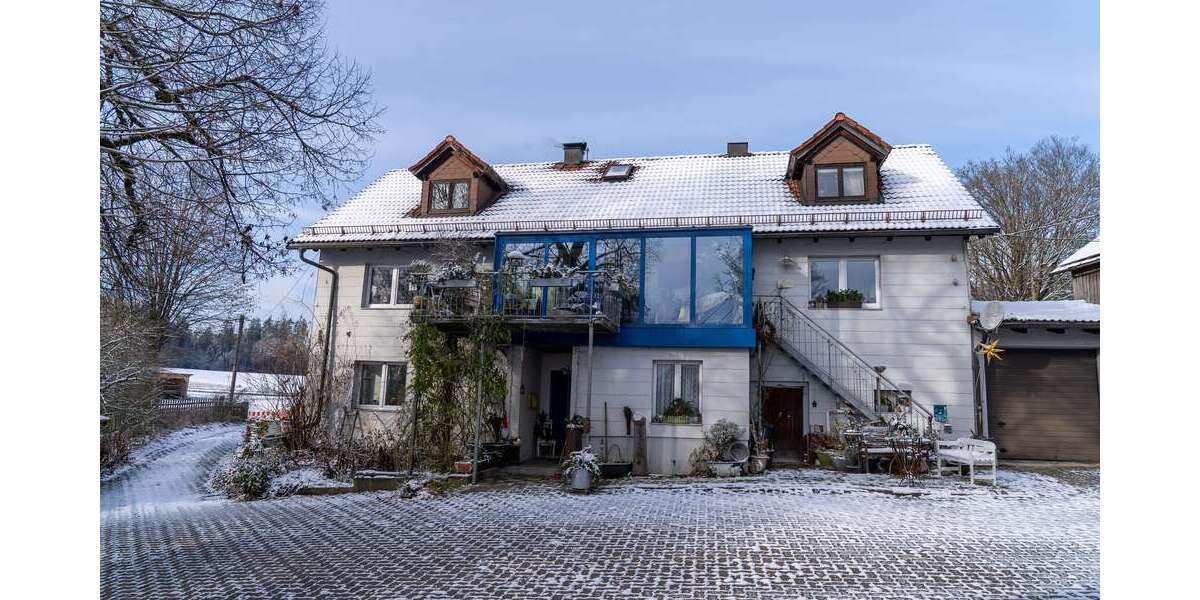 Einfamilienhaus Ebnath - 6 Zimmer, 283 m&sup2;, 380.000&euro; | Angebot:23240534