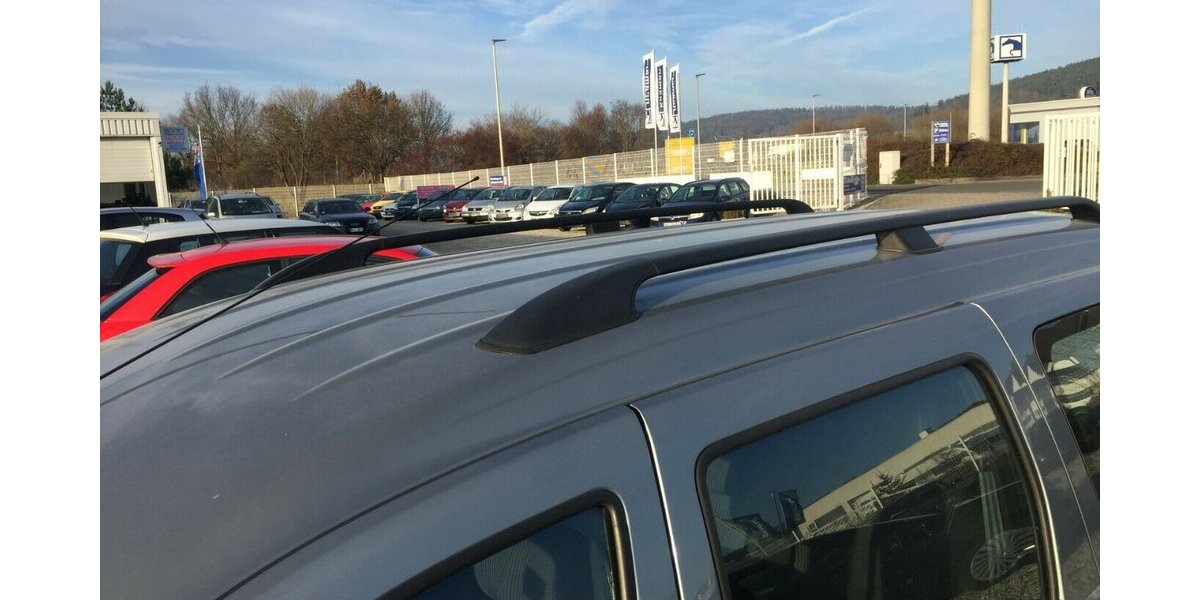 Dacia Logan MCV,Laureate 1.5 dCi,el.Fh,AHK,Tüv Neu! 174.000 km 4.200 &euro; Himmelkron 95502