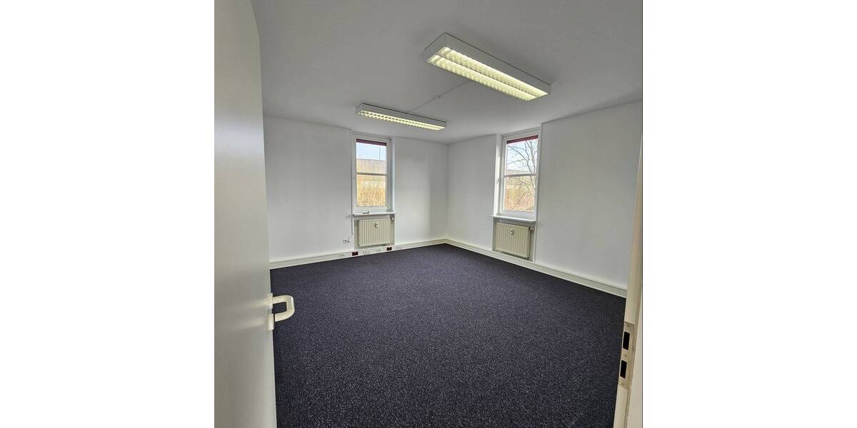 Gewerbeobjekt Bayreuth Oberkonnersreuth - 800&euro; | Angebot:25685025