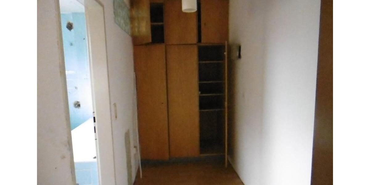 Einfamilienhaus Mainleus - 7 Zimmer, 165 m&sup2;, 174.000&euro; | Angebot:26890330