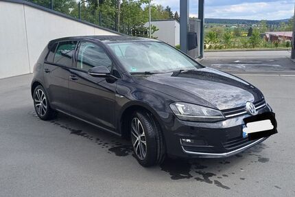 VW Golf 78.500 km 13.750 &euro; Neusorg 95700
