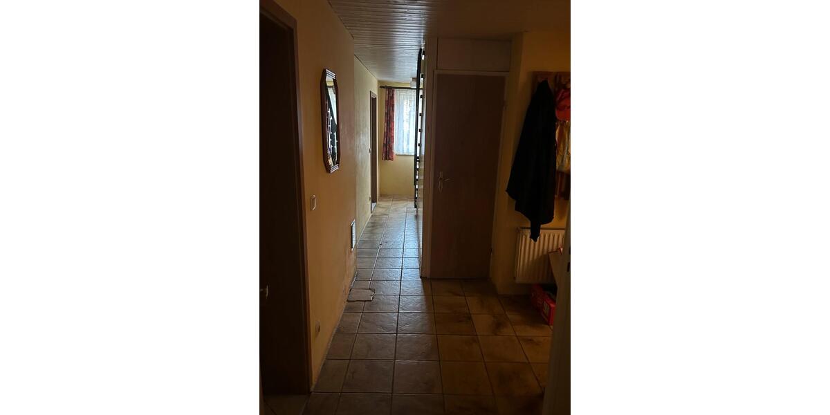 Einfamilienhaus Heinersreuth - 4 Zimmer, 120 m&sup2;, 180.000&euro; | Angebot:24919493