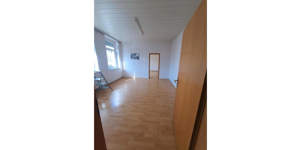 Etagenwohnung Kulmbach Blaich - 5 Zimmer, 1 m&sup2;, 1.000&euro; | Angebot:25759681