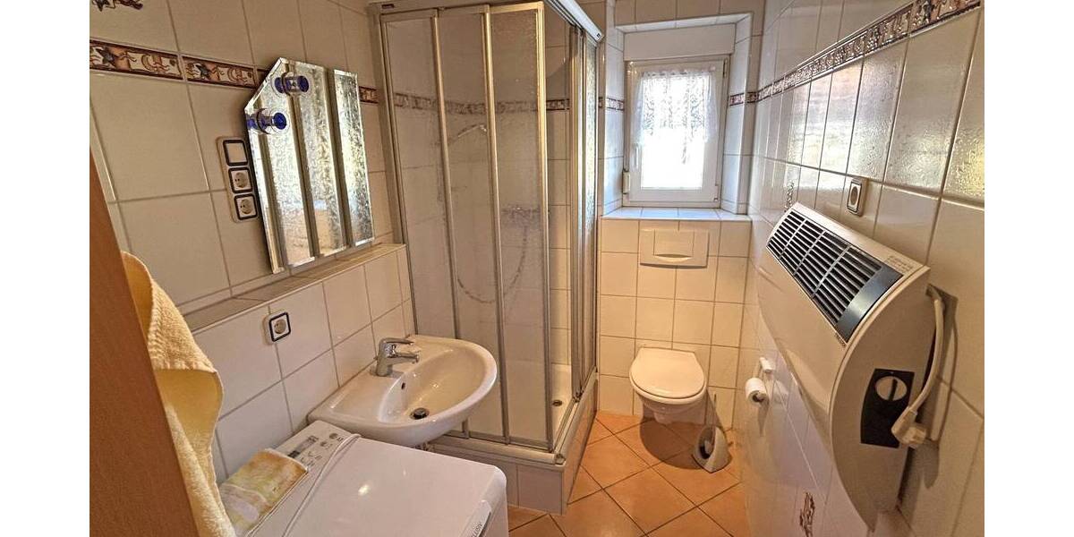 Mehrfamilienhaus, Wohnhaus Kupferberg - 9 Zimmer, 187 m&sup2;, 95.000&euro; | Angebot:25780731