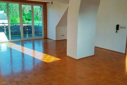 Wohnung Vorbach - 2.5 Zimmer, 86 m&sup2;, 675&euro; | Angebot:25855038