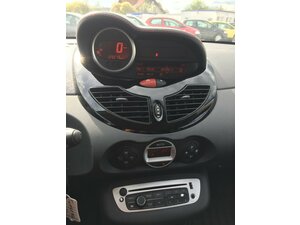 Renault Twingo Liberty,Klima,Alu,usw.! 128.000 km 4.500 &euro; Himmelkron 95502