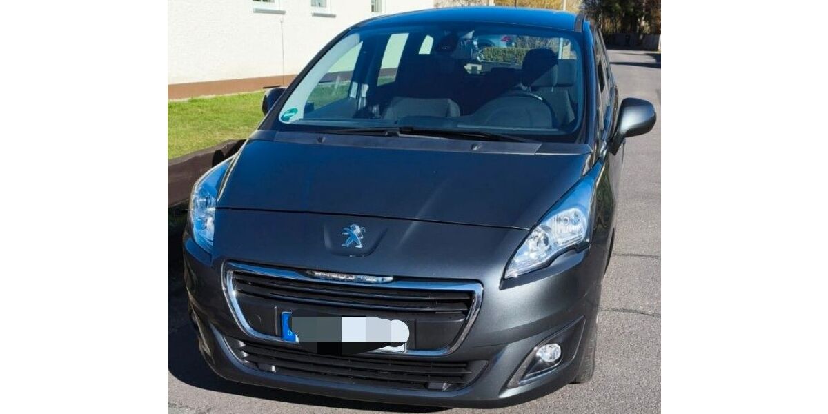 Peugeot 5008 141.000 km 5.800 &euro; Ebnath 95683