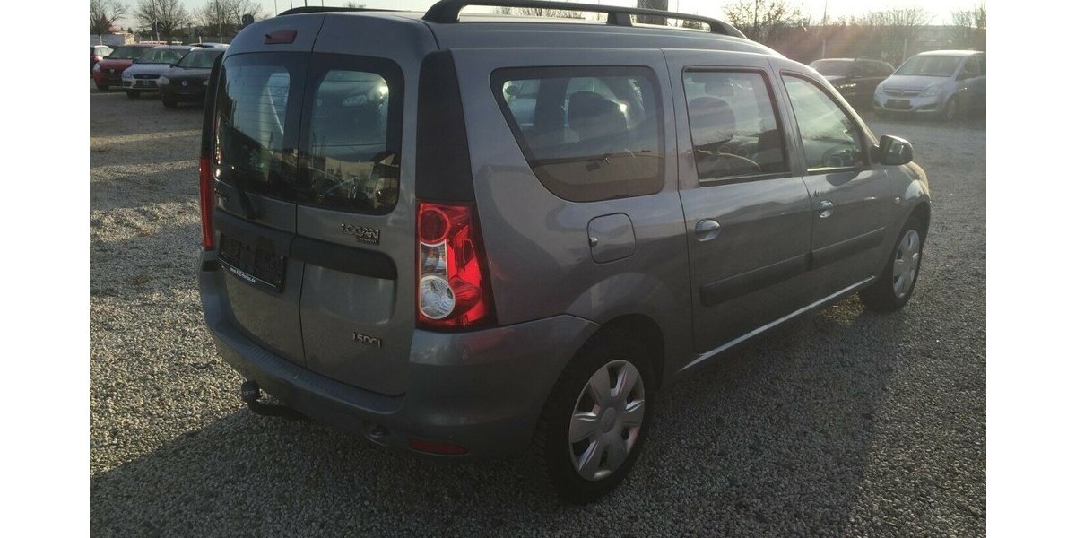 Dacia Logan MCV,Laureate 1.5 dCi,el.Fh,AHK,Tüv Neu! 174.000 km 4.200 &euro; Himmelkron 95502