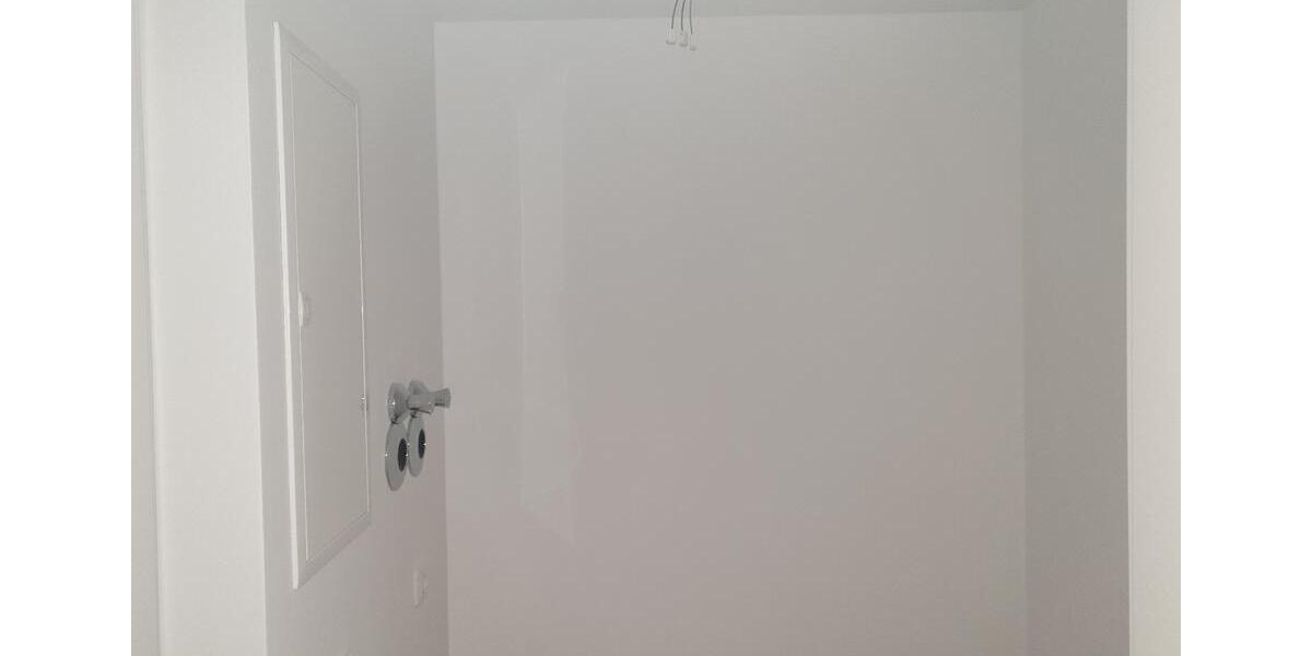 Erdgeschoßwohnung Kemnath - 2 Zimmer, 67 m&sup2;, 900&euro; | Angebot:26000184