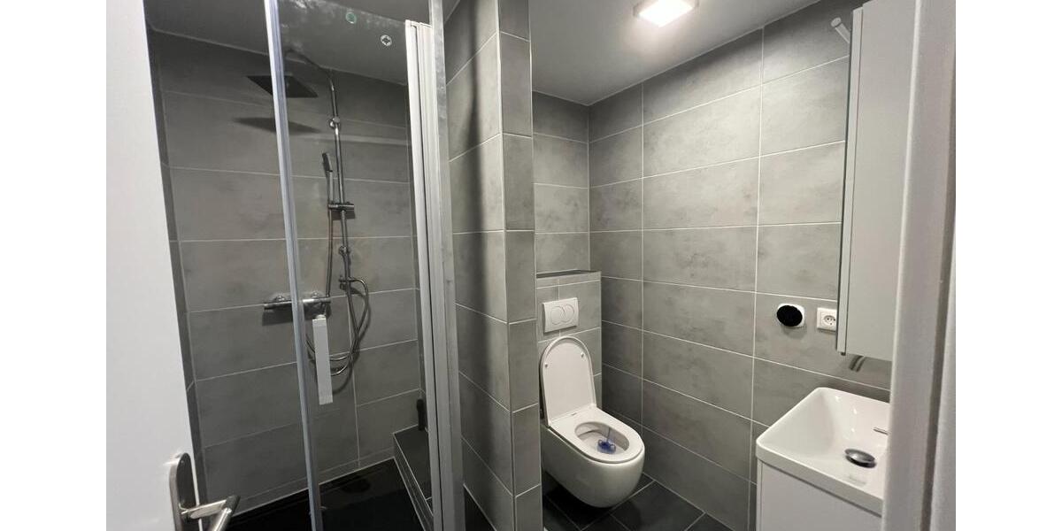 Etagenwohnung Bayreuth City - 1 Zimmer, 16 m&sup2;, 330&euro; | Angebot:25614040