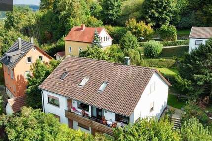 Haus Kulmbach Blaich - 11 Zimmer, 300 m&sup2;, 459.000&euro; | Angebot:23302165