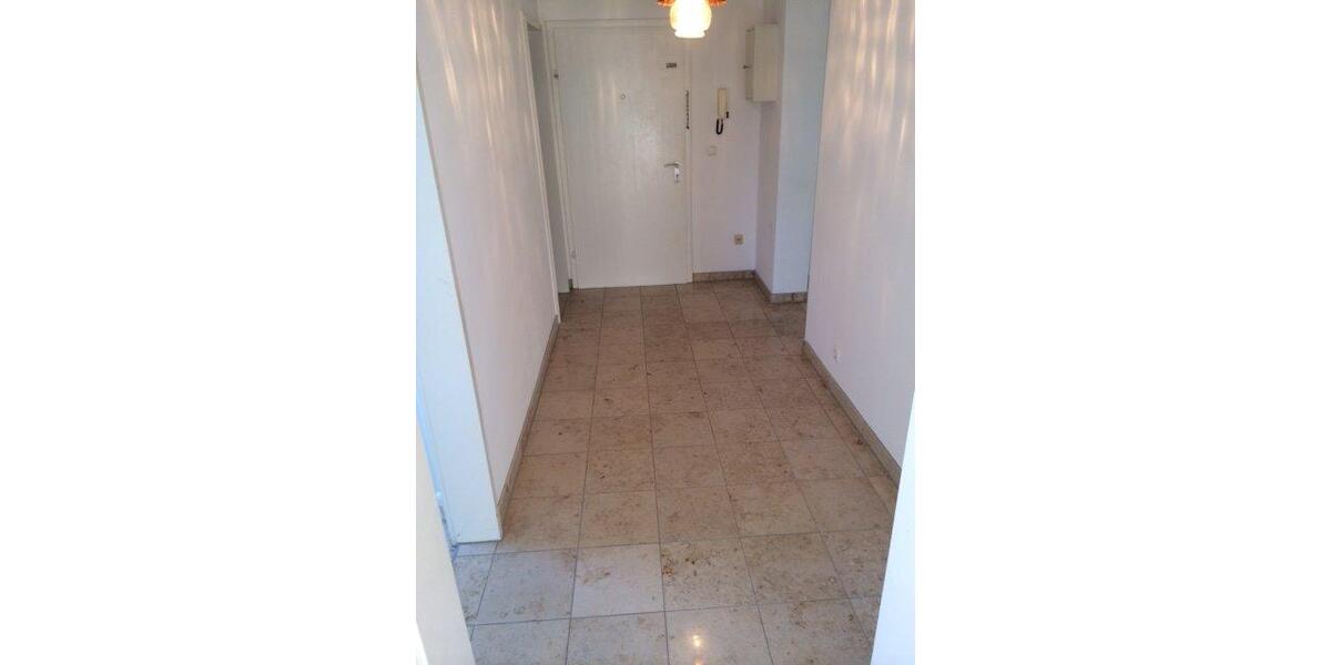 Etagenwohnung Bayreuth Meyernberg - 3 Zimmer, 690 m&sup2;, 690&euro; | Angebot:25961676